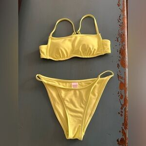 Neon yellow bikini, size M, perfect condition, removable pads, adj strap